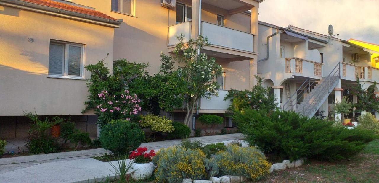 Apartments Golic Biograd Na Moru Exteriér fotografie